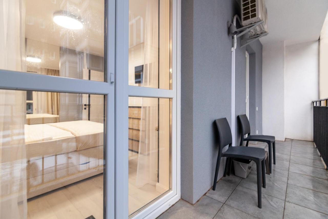 2 Bedrooms Apartments Levia 2 Lviv Bagian luar foto