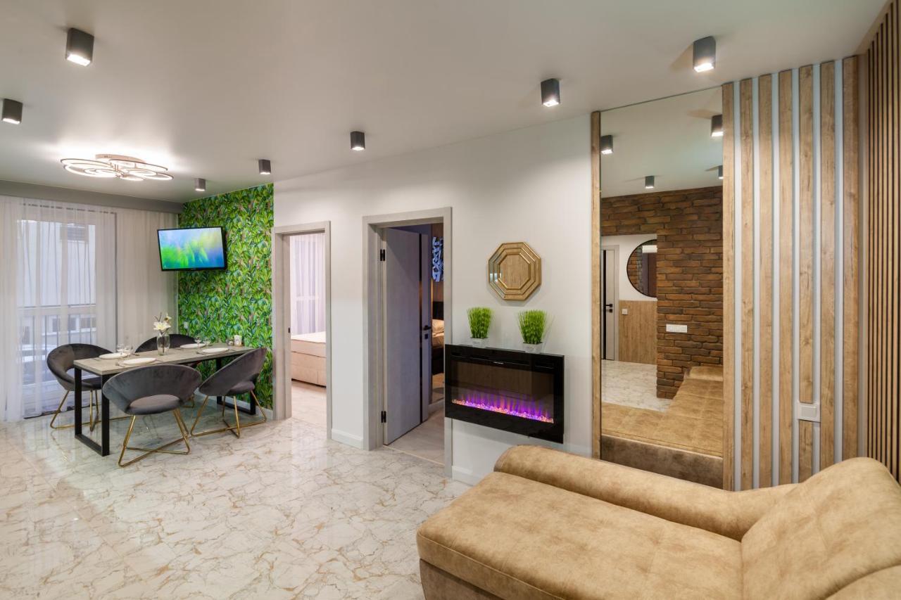 2 Bedrooms Apartments Levia 2 Lviv Bagian luar foto