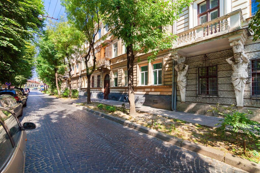 2 Bedrooms Apartments Levia 2 Lviv Bagian luar foto